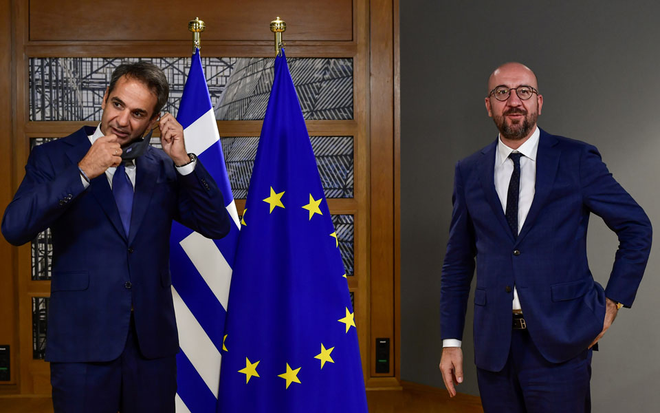 μητσοτάκης-σε-μισέλ-στο-χέρι-της-τουρκ-561100054