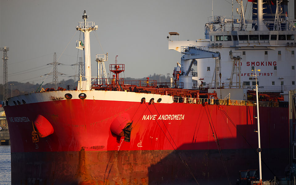 Βρετανία: Επτά συλλήψεις για απόπειρα κατάληψης ελληνόκτητου τάνκερ (βίντεο)-2