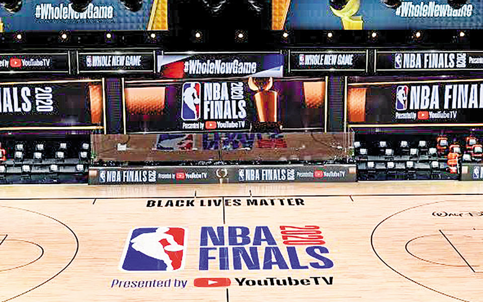 το-νβα-δίνει-ζωή-στις-εξέδρες-561103756