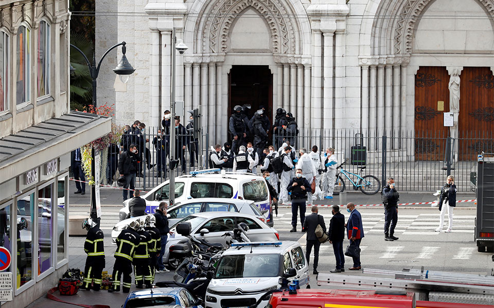 επίθεση-στη-νίκαια-τα-πρώτα-στοιχεία-γ-561135640