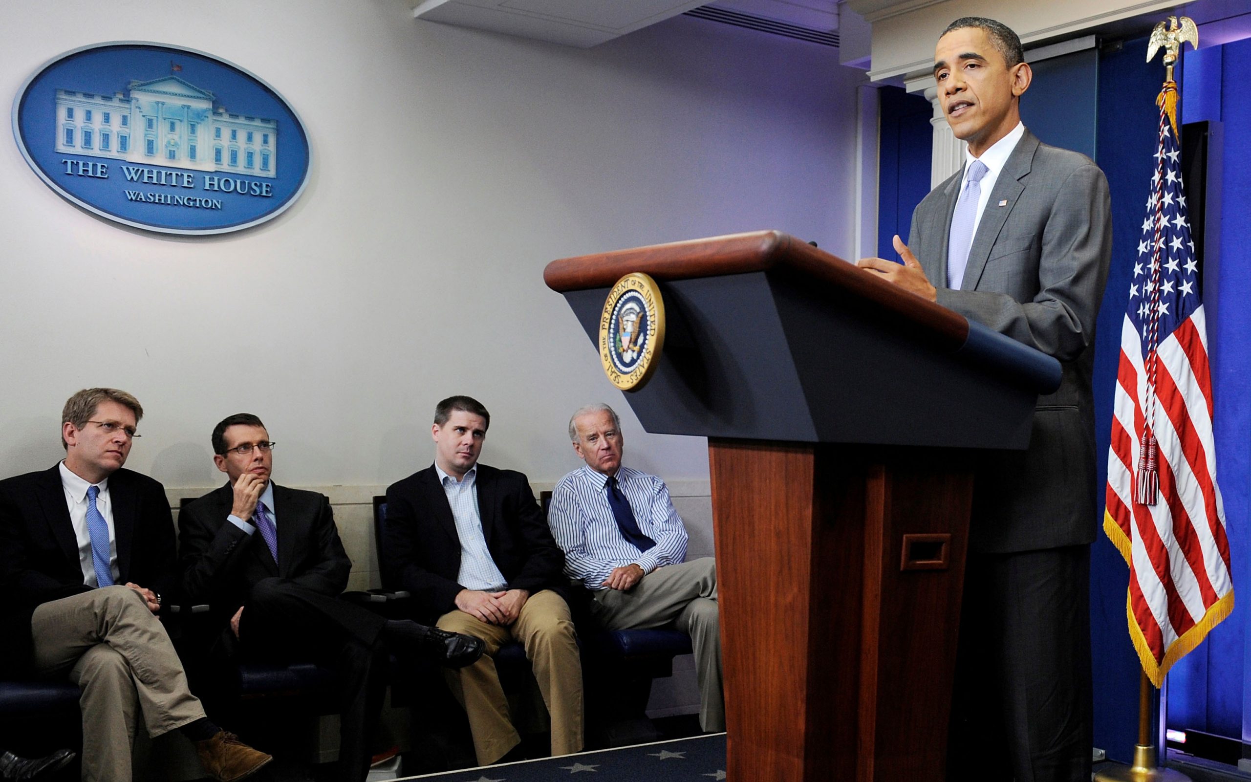 ευχές-ομπάμα-στον-τραμπ-για-ταχεία-ανά-561102715