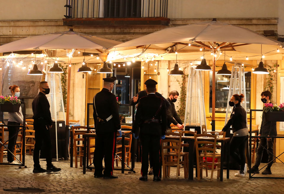 ιταλία-10-874-κρούσματα-89-νεκροί-το-τελευτα-561124600