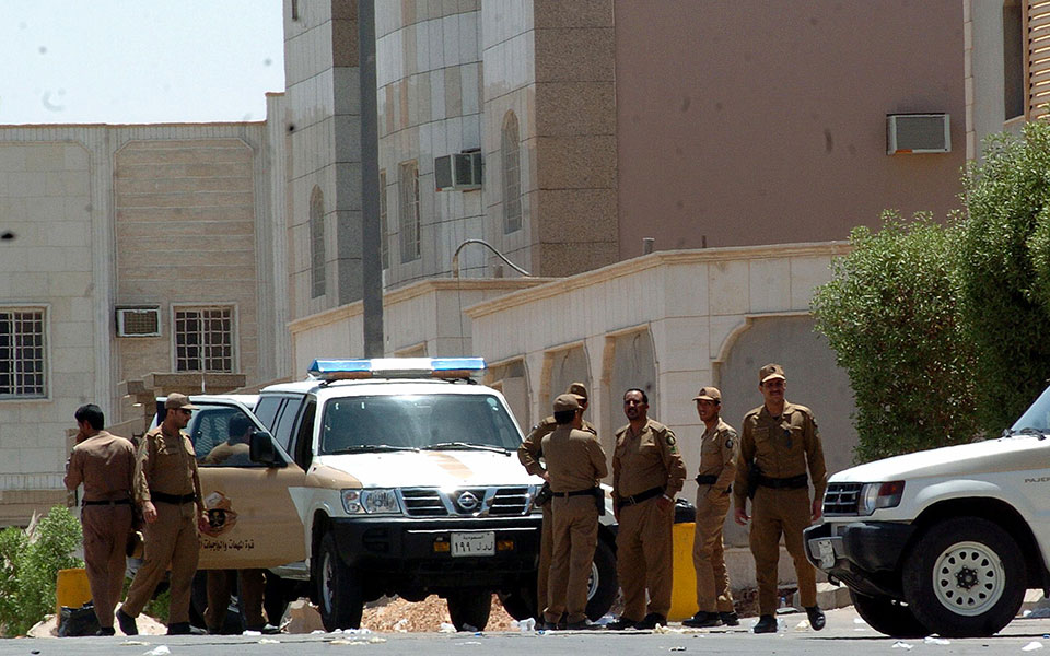 τζέντα-επίθεση-σε-φύλακα-στο-προξενεί-561135445