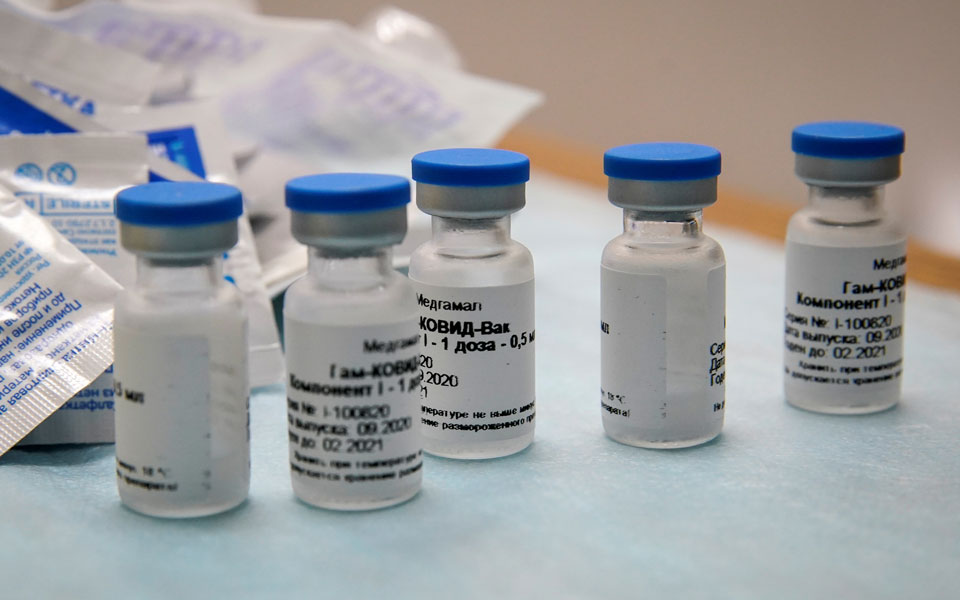 μόσχα-ανίκητο-το-sputnik-v-απέναντι-στον-κο-561115171