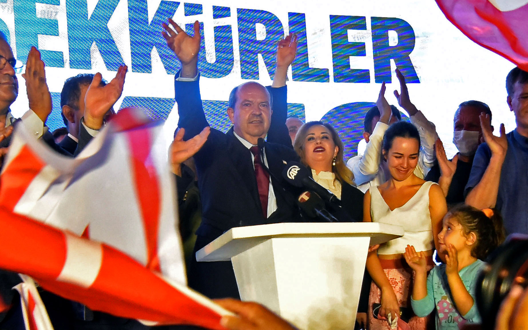 κύπρος-η-άνοδος-του-ελαμ-ενισχύει-τη-ρη-561122113