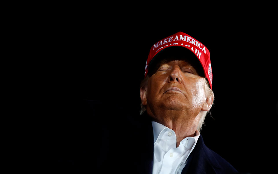 ο-τραμπ-δεν-προλαβαίνει-τους-ψηφοφόρο-561118207