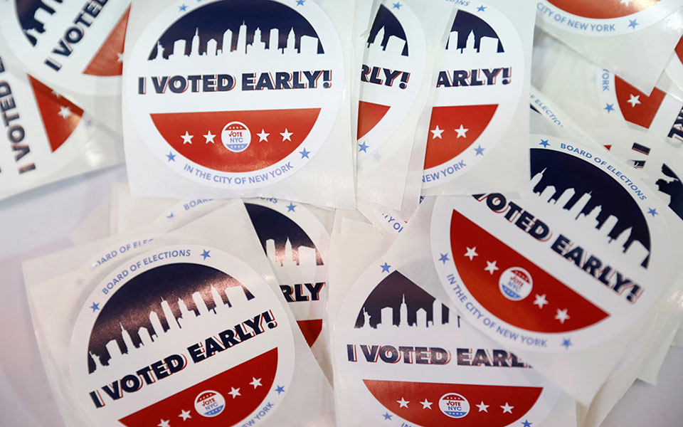 Στην τελική ευθεία: Προβάδισμα Μπάιντεν, μάχη Τραμπ για να γυρίσει το παιχνίδι-8