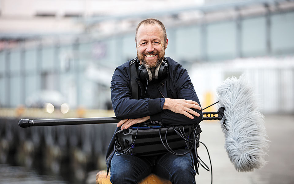 Το «τέρας» γυμνό στον φακό-7