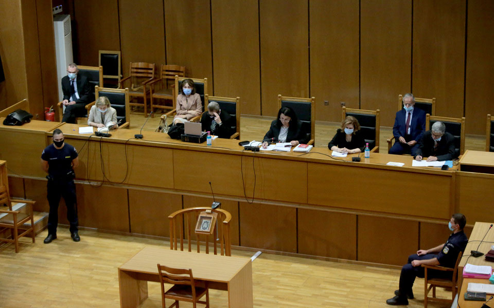 η-ενοχή-και-η-τελική-κρίση-των-δικαστών-561113275