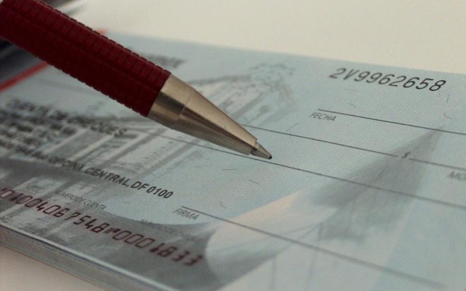 έρχεται-τροπολογία-για-τις-ακάλυπτες-561155035