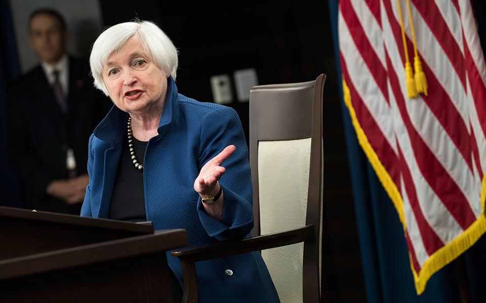 πρώτη-γυναίκα-υποικ-στις-ηπα-561160597