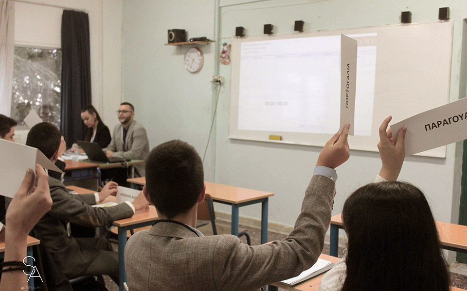 μαθητές-σε-ρόλο-διπλωμάτη-μρδ-το-συν-561149770