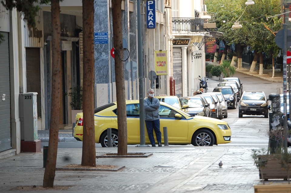 Φωτορεπορτάζ «Κ»: Η πρώτη ημέρα του δεύτερου lockdown-21