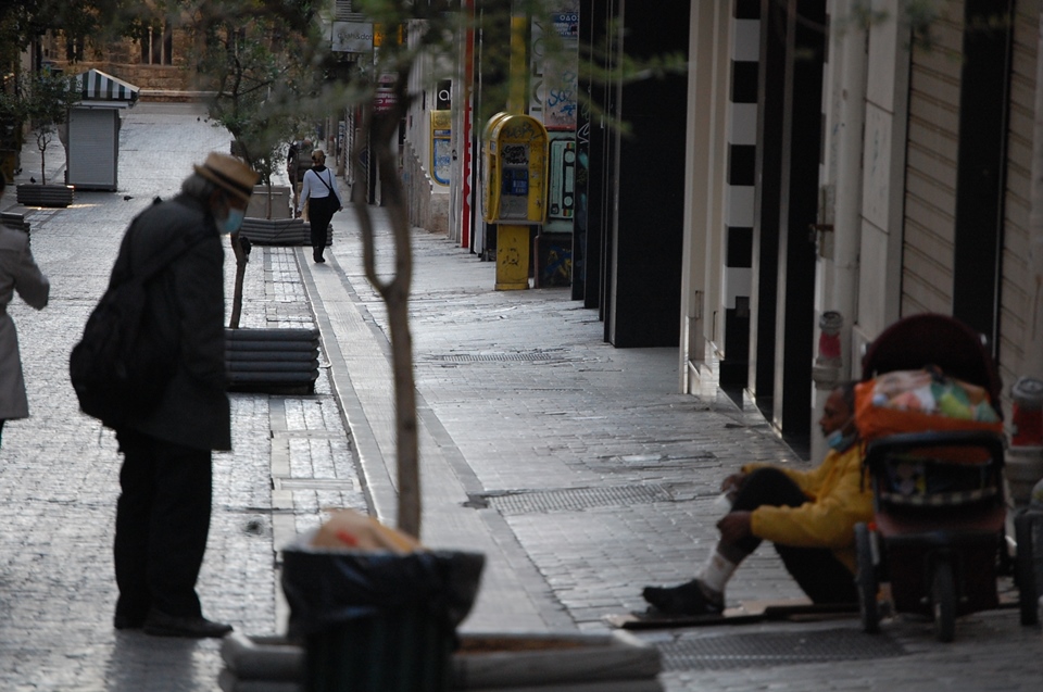 Φωτορεπορτάζ «Κ»: Η πρώτη ημέρα του δεύτερου lockdown-6