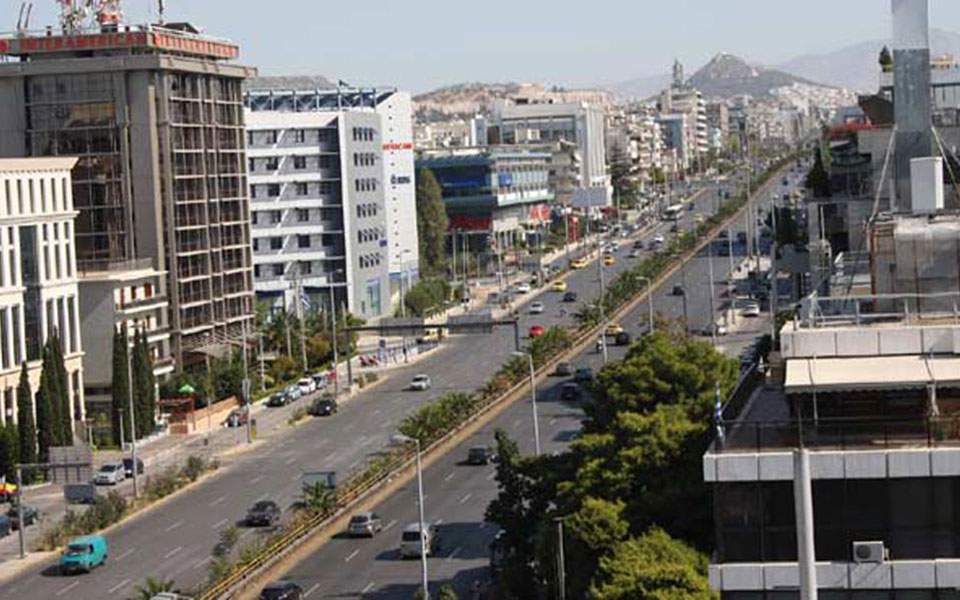 αλώβητη-από-τον-ιό-η-alpha-αστικά-ακίνητα-561152806