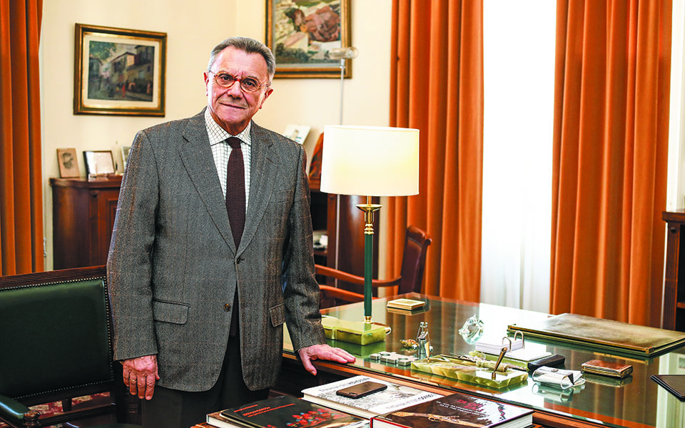 η-ιστορία-είναι-μια-ζώσα-ιστορία-561176455