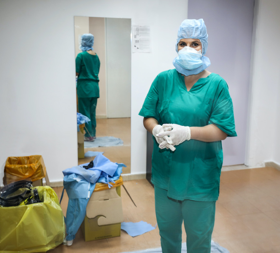 «Βάπτισμα του πυρός» στο μέτωπο της πανδημίας-3