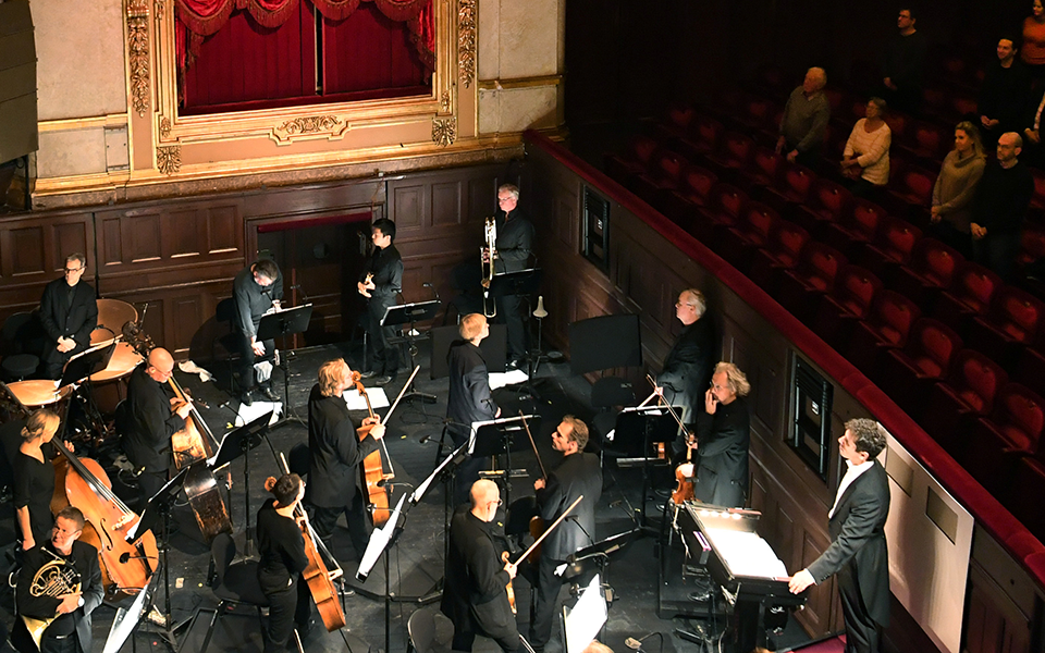 επίθεση-στη-βιέννη-νικώντας-τον-τρόμο-561142822