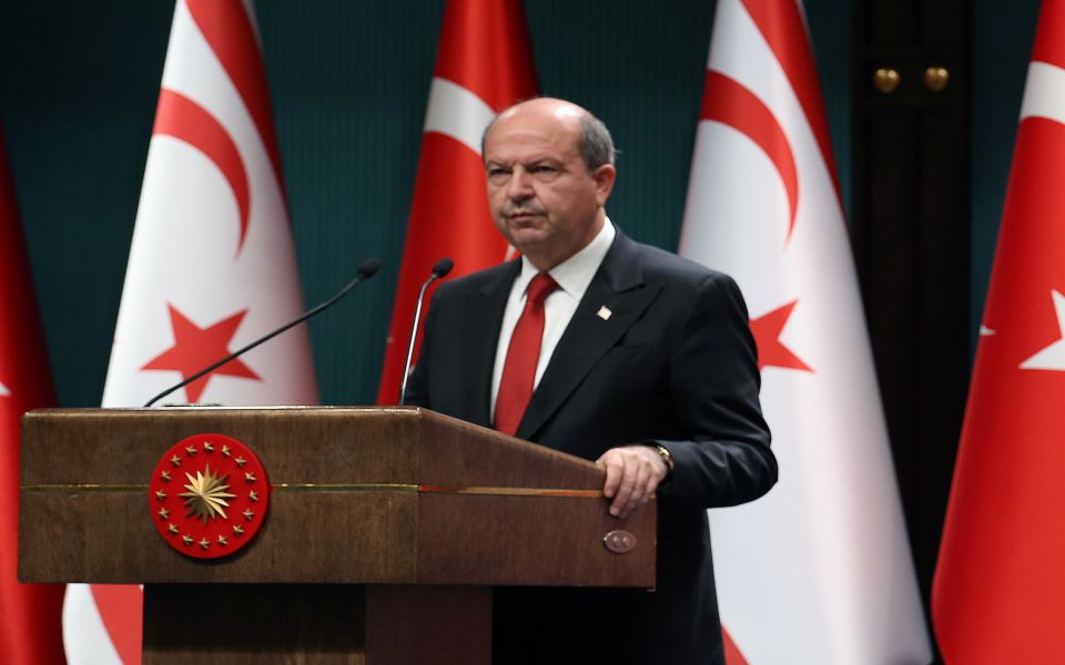 ερσίν-τατάρ-προστατεύω-τα-δικαιώματα-561149647