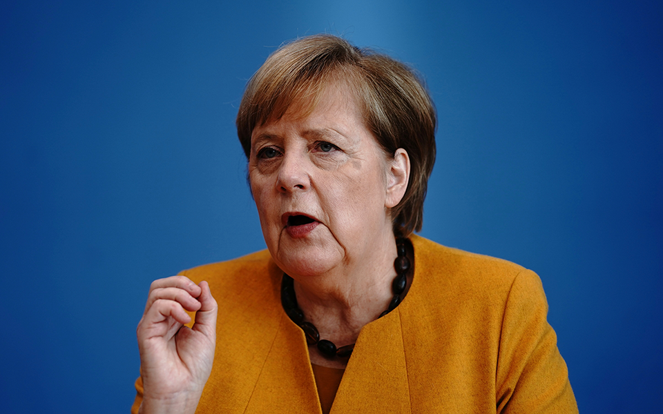 α-μέρκελ-υποφερτός-δεκέμβριος-μόνο-αν-561140875