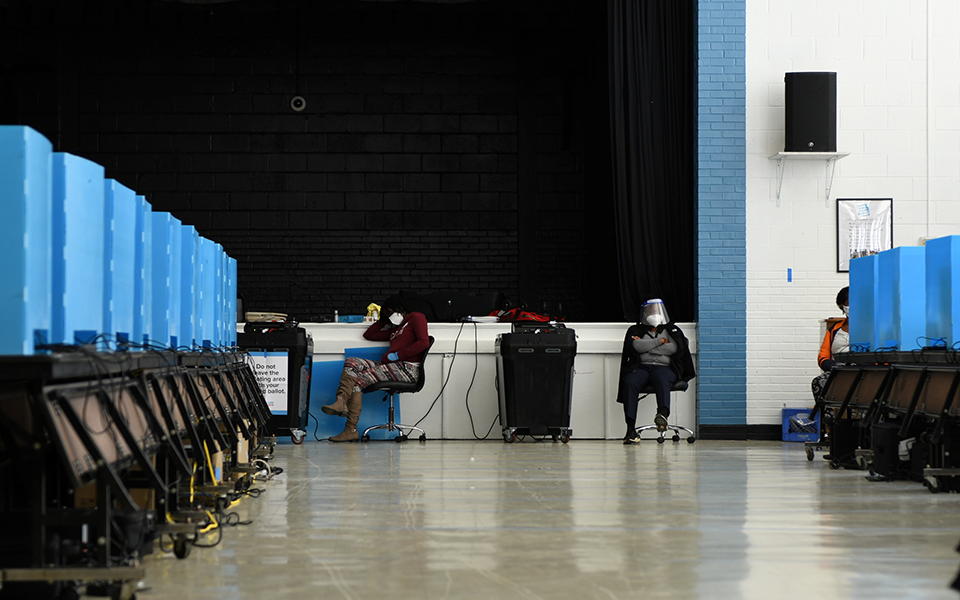 μυστηριώδεις-ρομπο-κλήσεις-σε-ψηφ-561142915