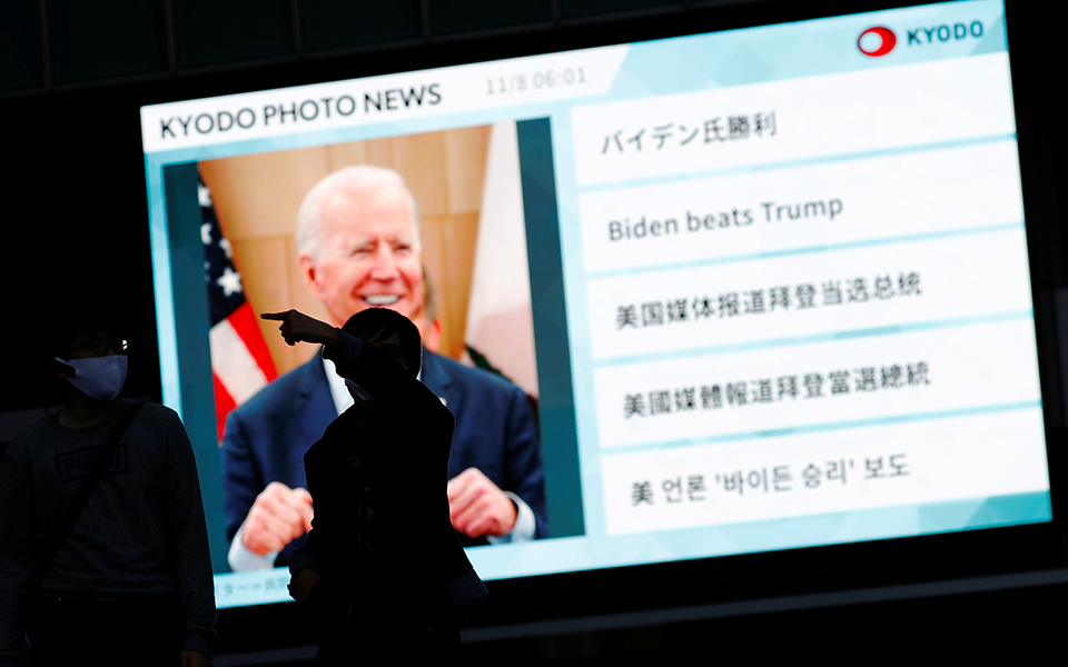 τι-περιμένει-ο-πλανήτης-από-τον-τζο-μπά-561149344