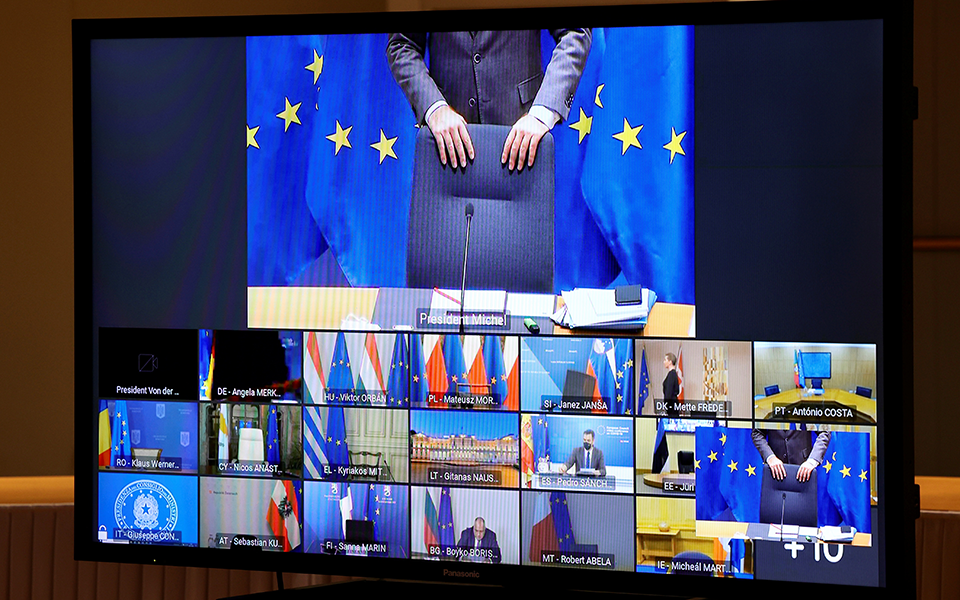 διπλό-σκηνικό-πόλωσης-στήνει-η-αγκυρα-561171958