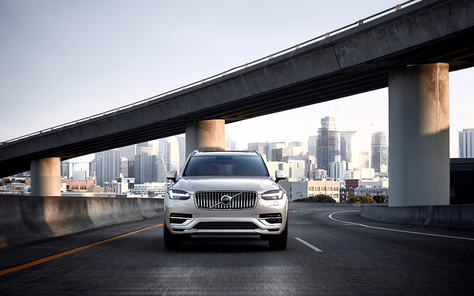 το-επίσημο-δίκτυο-της-volvo-εξυπηρετεί-απρ-561151972