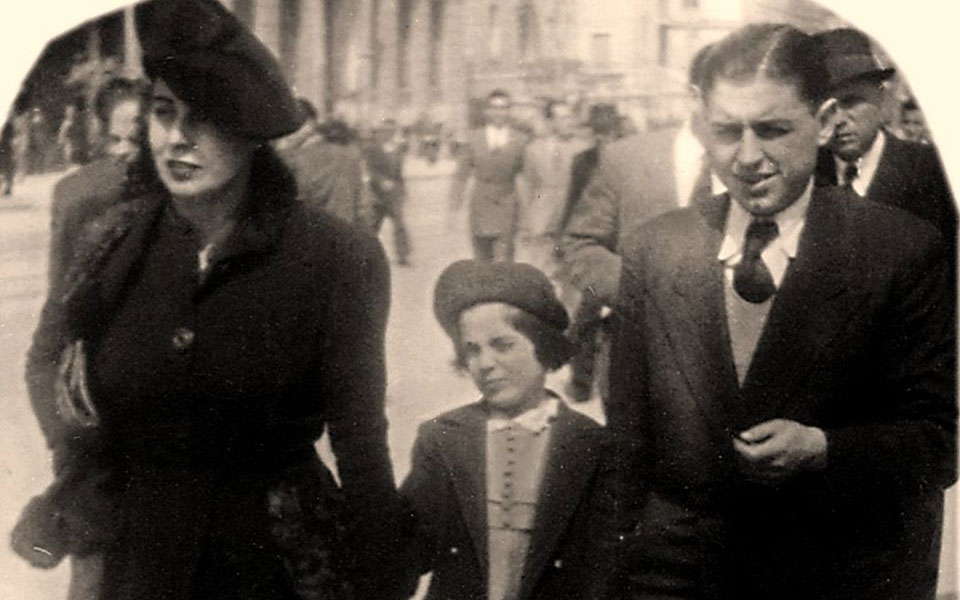 τα-φωτογραφικά-άλμπουμ-με-τα-νωπά-πρόσ-561167302