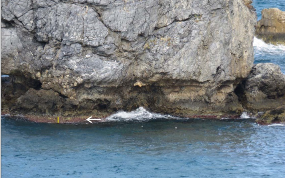 Κατά 18-25 εκατοστά ανυψώθηκε η Σάμος μετά από τον σεισμό-1