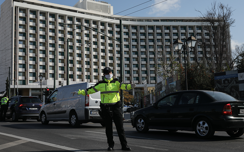 8-344-κρούσματα-μέσα-σε-τέσσερις-ημέρες-561152215