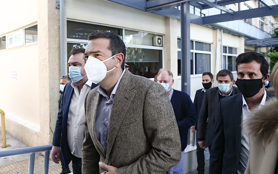 αλ-τσίπρας-η-κυβέρνηση-ούτε-μπορεί-ού-561169774