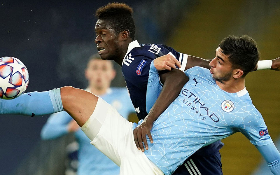 ολυμπιακός-πάνω-από-τις-δυνάμεις-του-η-561143239