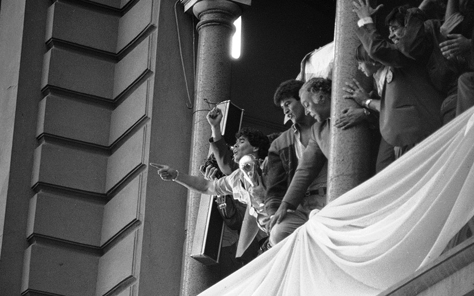 Nτιέγκο Μαραντόνα, μια ζωή γεμάτη πάθη-9