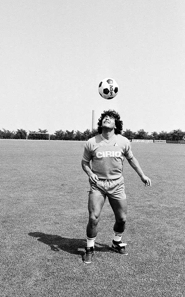 Nτιέγκο Μαραντόνα, μια ζωή γεμάτη πάθη-1