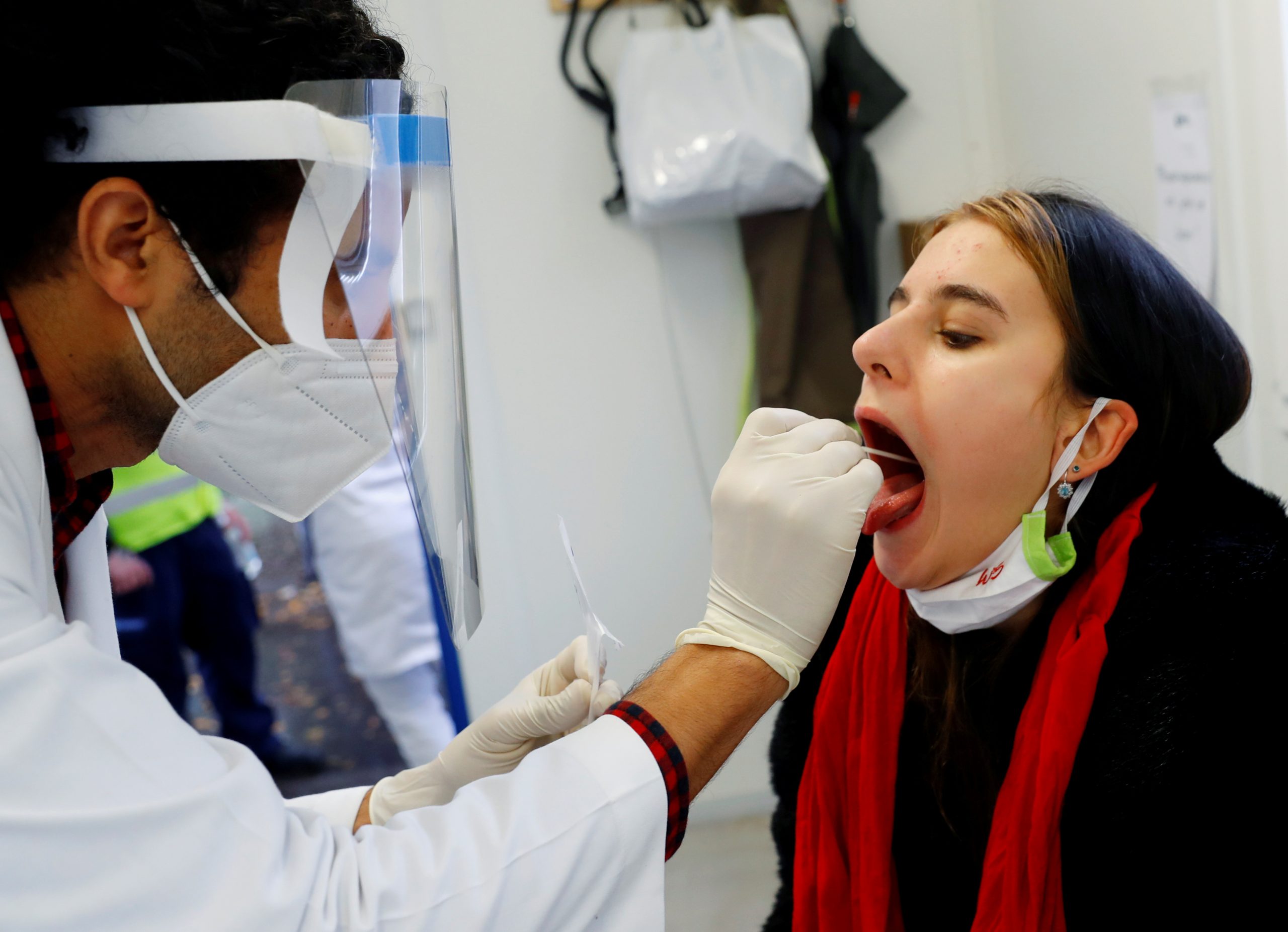 στα-όρια-ασφυξίας-το-σύστημα-υγείας-561146956