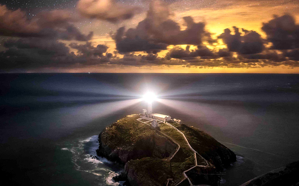 παράθυρα-στον-κόσμο-561147010