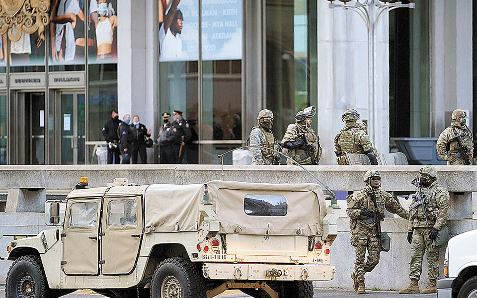 εκλογές-σε-συνθήκες-συναγερμού-561143224