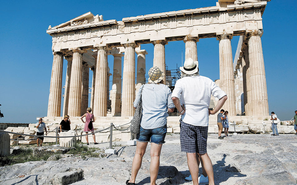 το-50-των-εσόδων-του-2019-προσδοκά-ο-τουρισμό-561145393