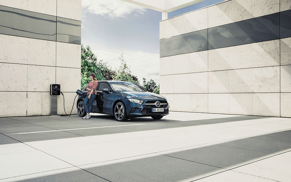 Κίνηση… υβριδικής υπεροχής-1