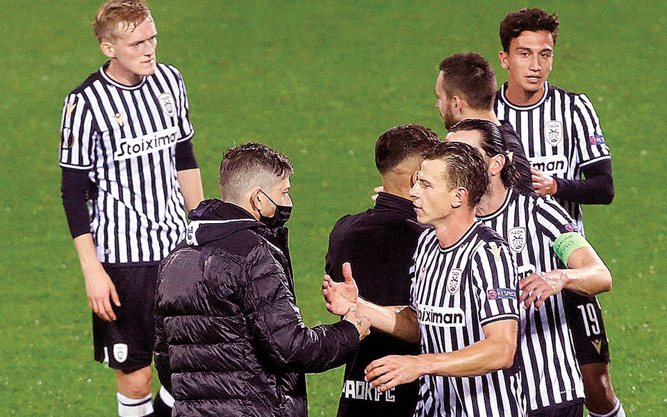 πάρτι-δικεφάλων-σε-τούμπα-ουκρανία-561146269