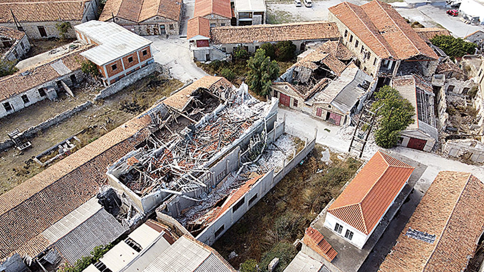 Η Σάμος προσπαθεί να σταθεί στα πόδια της – Οδοιπορικό της «Κ» στο πληγωμένο νησί-11