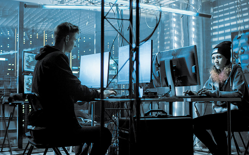 οδηγίες-για-προστασία-από-διαδικτυακ-561148705