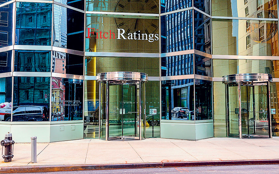 σήμα-κινδύνου-για-την-τουρκική-λίρα-εκ-561147805