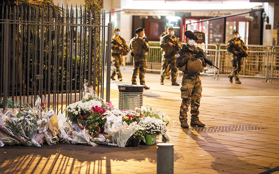 διακριτική-επιτήρηση-25-υπόπτων-για-τ-561148198