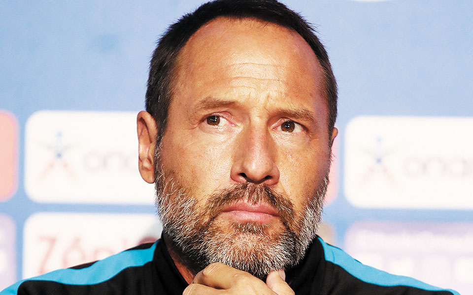 δεν-έχουμε-μεγάλο-βάθος-561152464