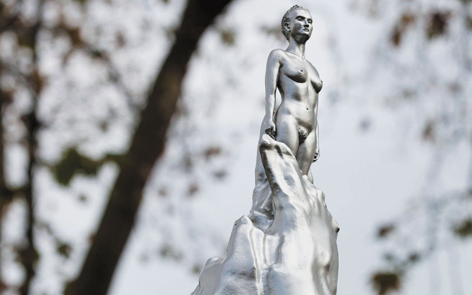 το-άγαλμα-της-γούλστοουνκραφτ-561152989