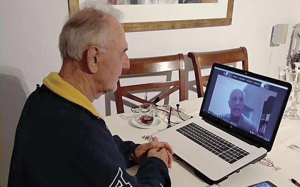 γηράσκουν-αεί-διδασκόμενοι-στα-διαδι-561168883