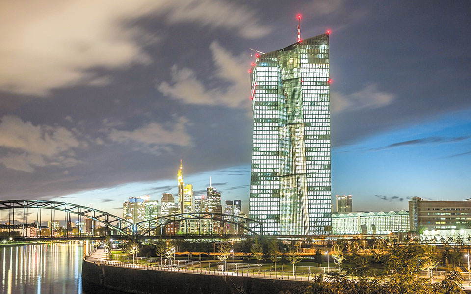 η-εκτ-επιστρατεύει-και-πάλι-το-οπλοστά-561162529