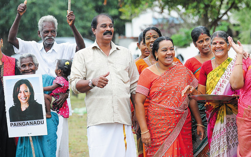 κάμαλα-χάρις-μία-γυναίκα-του-κόσμου-561164416